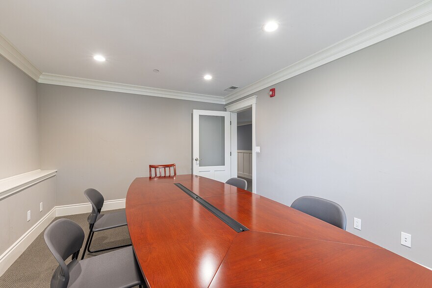 More Photos Of 1778 2nd St, Napa Office For Sale