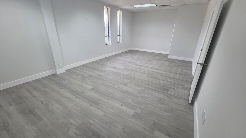 More Photos Of 7100 W Commercial Blvd, Lauderhill Unknown For Lease