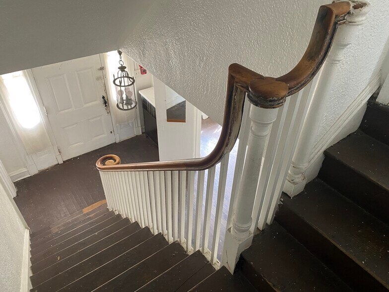 More Photos Of 3822 Chamberlayne Ave, Richmond Assisted Living For Sale