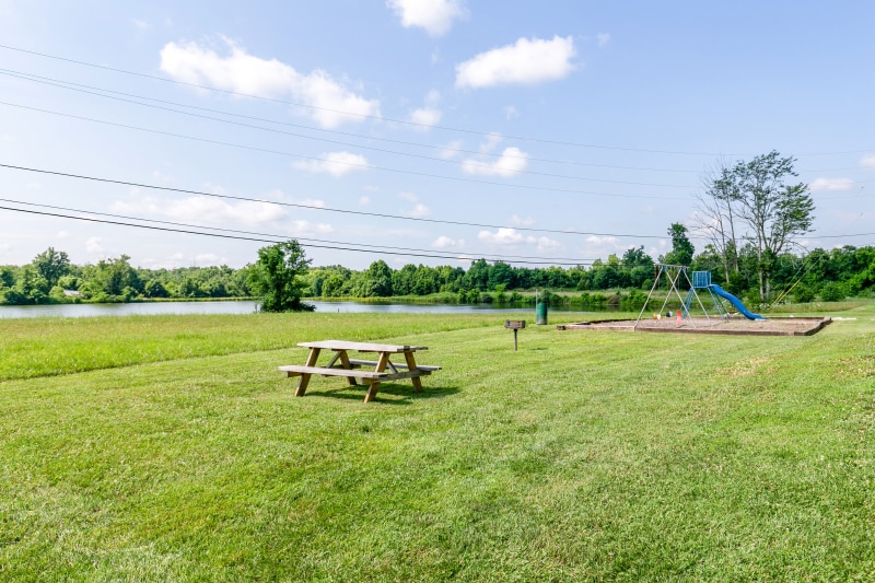 More Photos Of 111 Erie Ct, Shepherdsville Apartments For Sale