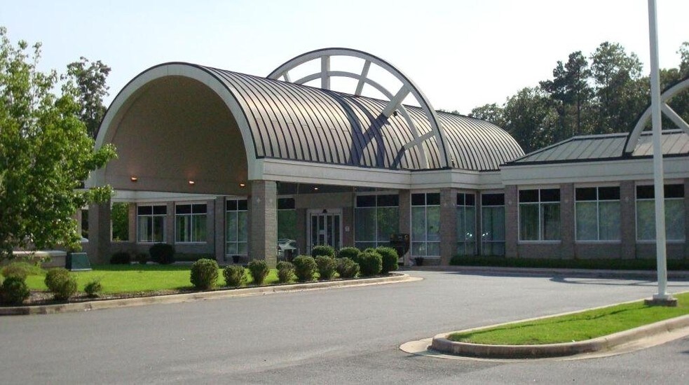 More Photos Of 7200 S Hazel St, Pine Bluff Medical For Lease