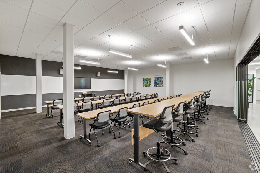 More Photos Of 6200 Village Pky, Dublin Office For Lease