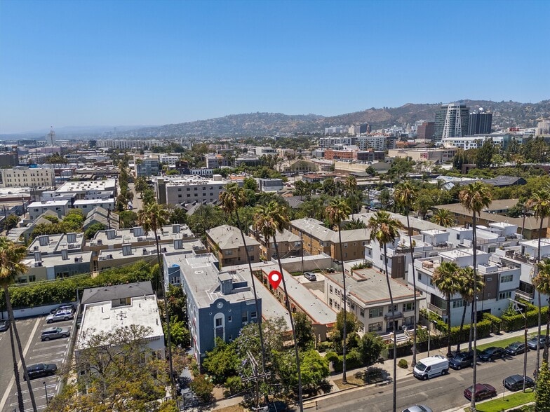 More Photos Of 1135-1137 Lodi Pl, Los Angeles Apartments For Sale
