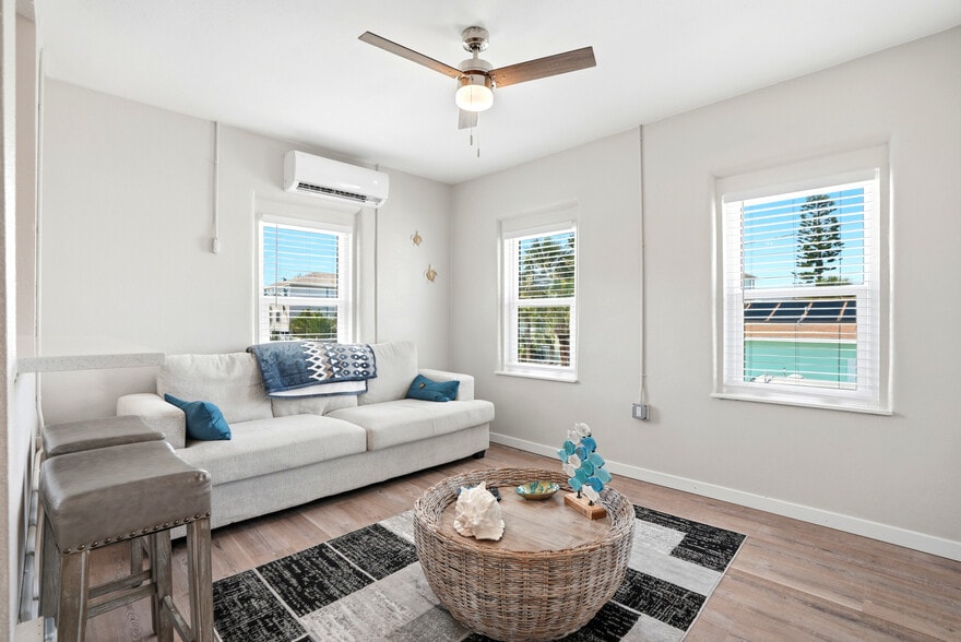 More Photos Of 14135 Palm St, Madeira Beach Apartments For Sale
