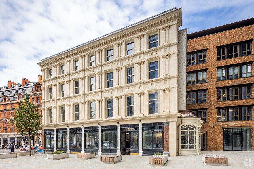 More Photos Of 150 Bishopsgate, London Storefront Retail Office For Lease