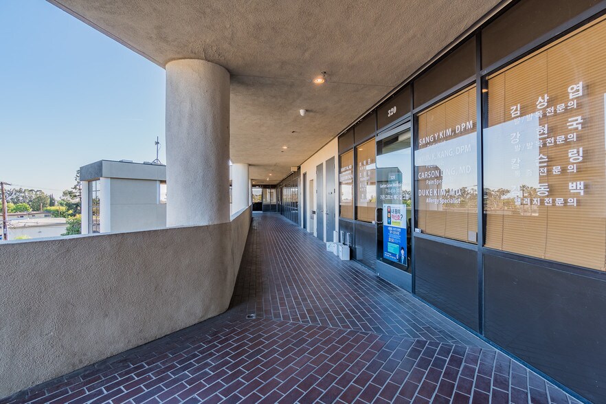 More Photos Of 12828 Harbor Blvd, Garden Grove Medical For Lease