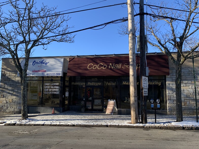 Primary Photo Of 1175 Walnut St, Newton Storefront Retail Office For Lease