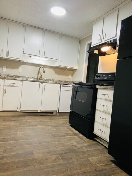 More Photos Of 300 Jones Mill Rd, Statesboro Apartments For Sale