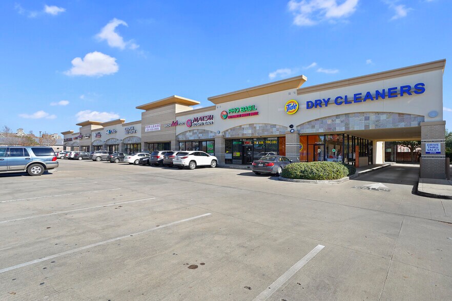 More Photos Of 1531 Eldridge Pky, Houston Unknown For Lease