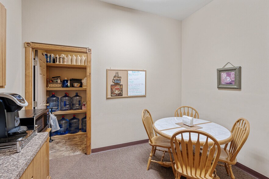 More Photos Of 15195 Allen Rd, Southgate Rehabilitation Center For Sale