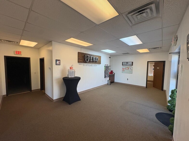 More Photos Of 2800 Global Pky, Midwest City Warehouse For Lease