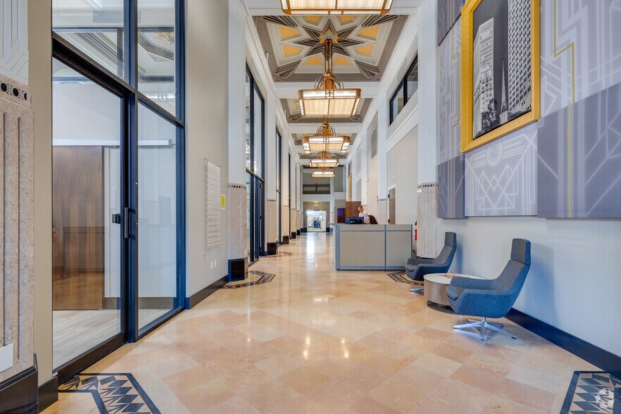 More Photos Of 624 S Boston Ave, Tulsa Office For Sale