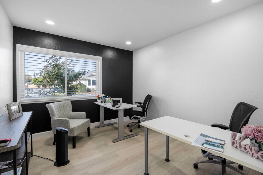 More Photos Of 50 W Main Ave, Morgan Hill Office Residential For Lease