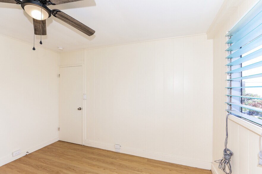 More Photos Of 94-246 Aniani Pl, Waipahu Apartments For Sale