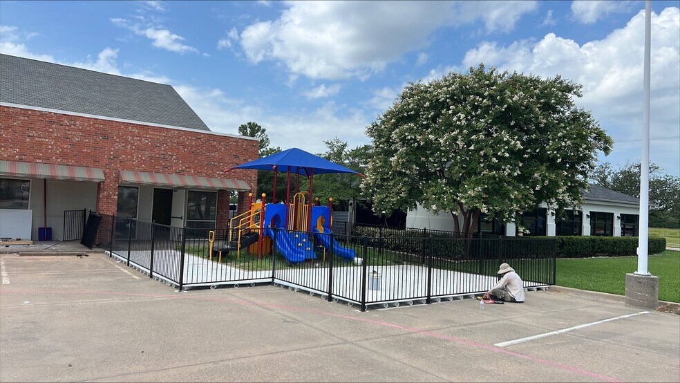 More Photos Of 2100 Post Oak Xing, Sherman Schools For Sale