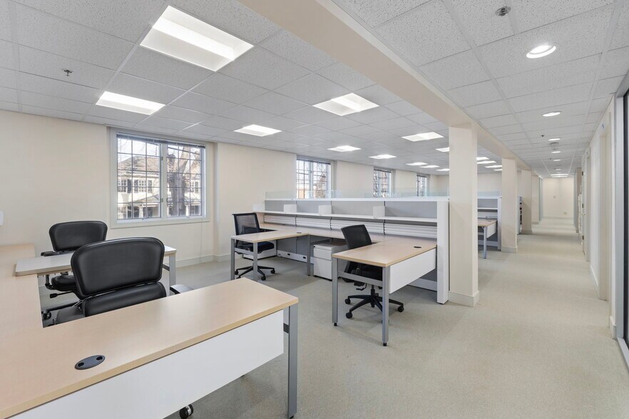 More Photos Of 202-258 E High St, Charlottesville Office For Sale