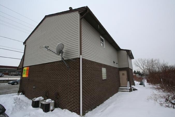 More Photos Of 2476 Broadhead Rd, Aliquippa Storefront Retail Residential For Lease