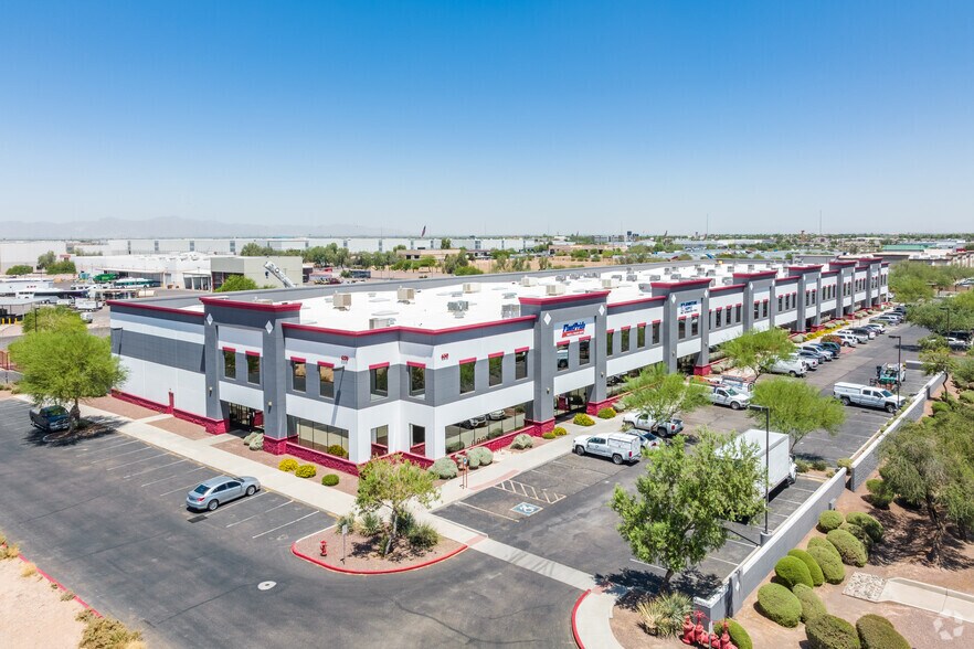 More Photos Of 650 N 99th Ave, Avondale Warehouse For Lease