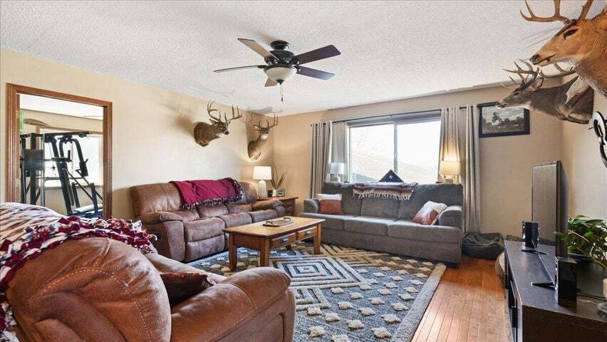 More Photos Of N1856 County Road O, Stoddard Restaurant For Sale