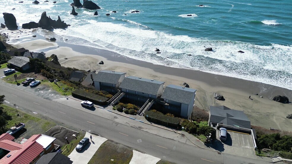 More Photos Of 1865 Beach Loop Dr, Bandon Hotel For Sale
