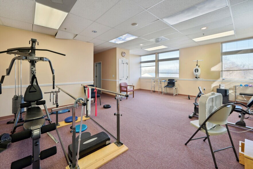 More Photos Of 1374 Whitehorse Hamilton Square Rd, Hamilton Medical For Sale