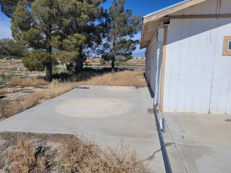 More Photos Of 3171 Tillman St, Pahrump Industrial For Sale