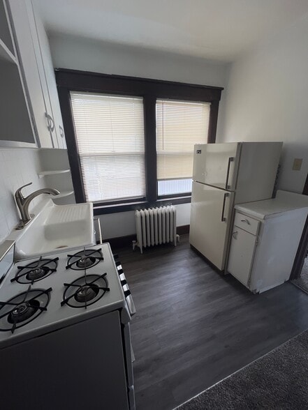 More Photos Of 209 S 4th St, Council Bluffs Apartments For Sale