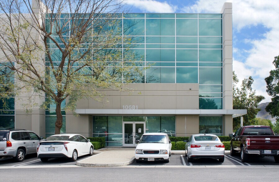 More Photos Of 10681 Production Ave, Fontana Distribution For Lease