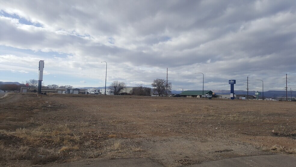 More Photos Of 1010 U.S. 40 hwy, Naples Industrial For Sale