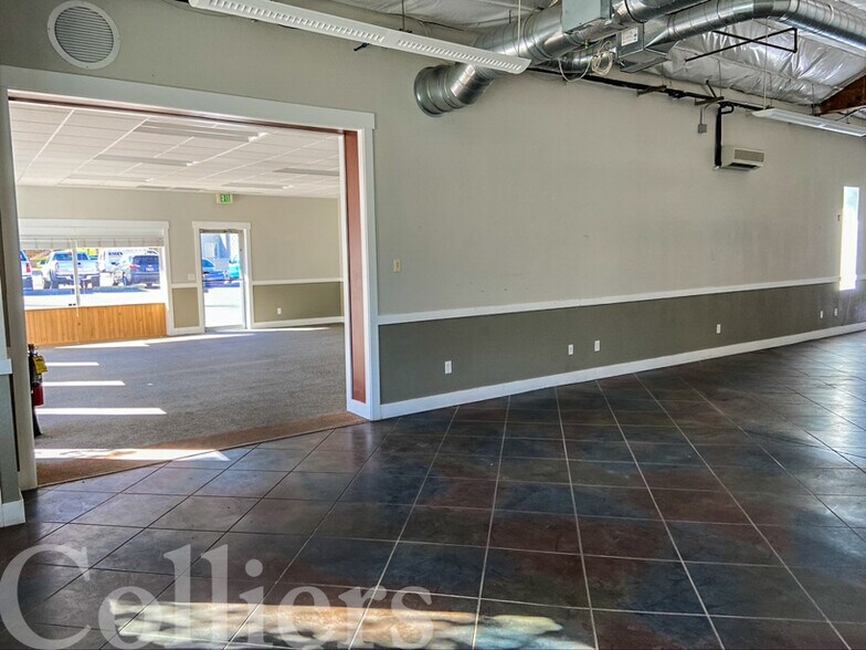 More Photos Of 747 S 13th St, Boise Showroom For Lease