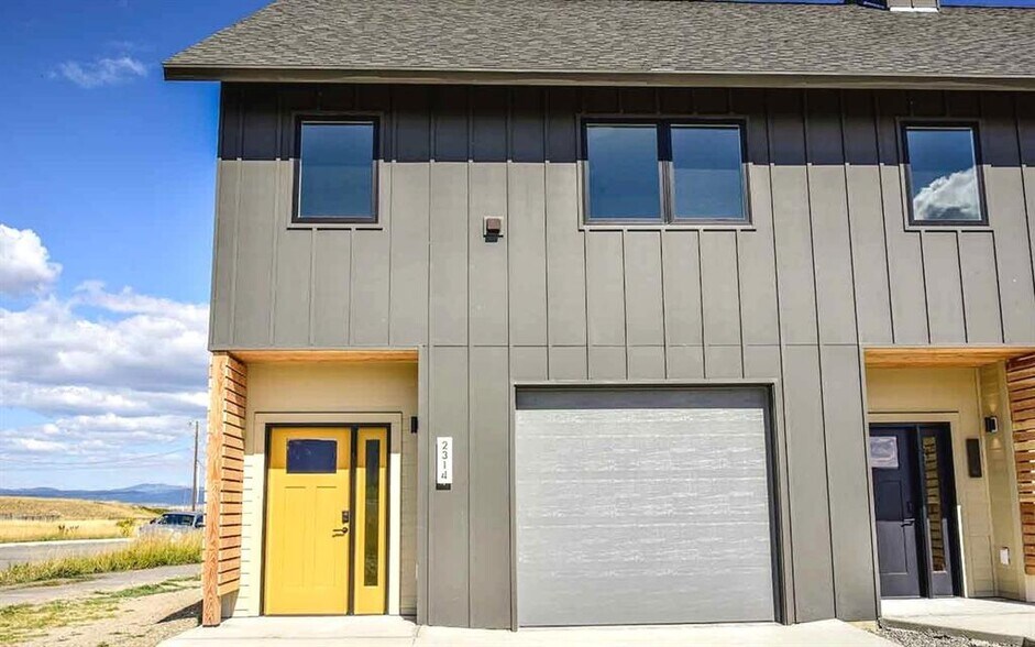 More Photos Of 2476 Shorthorn Ave, Helena Apartments For Sale