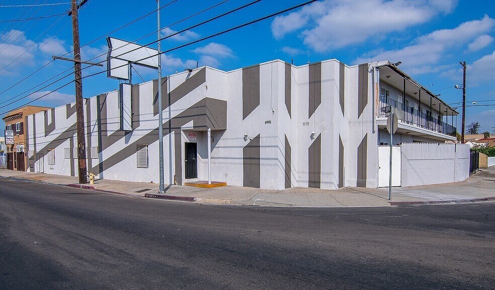 More Photos Of 4905 W Adams Blvd, Los Angeles Apartments For Sale