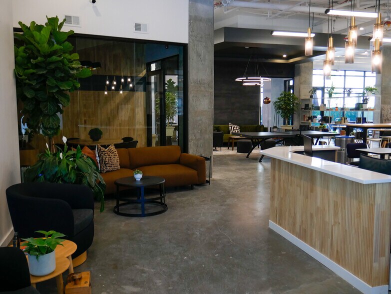 More Photos Of 52 Union St, Elizabeth Apartments For Lease