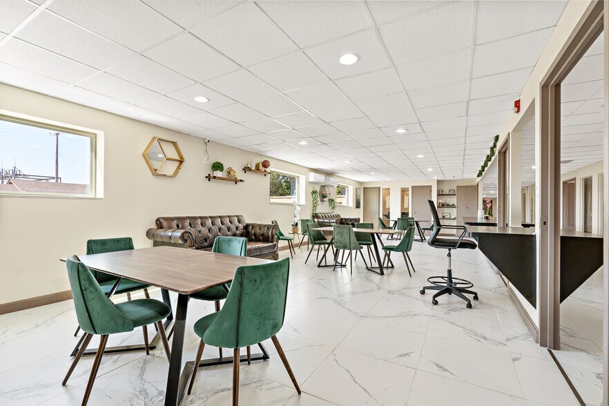 More Photos Of 200 N San Jacinto St, Whitney Assisted Living For Lease