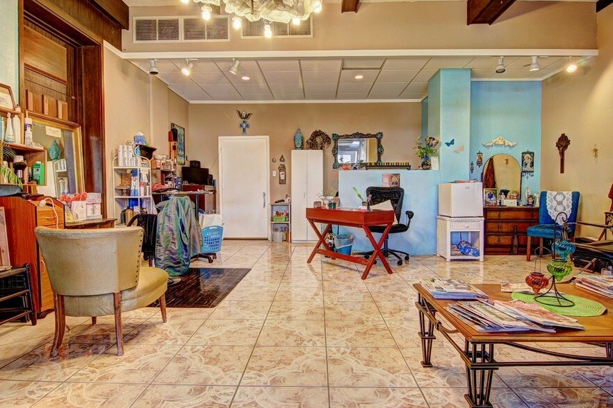 More Photos Of 4600 Ocean Dr, Corpus Christi Apartments For Sale