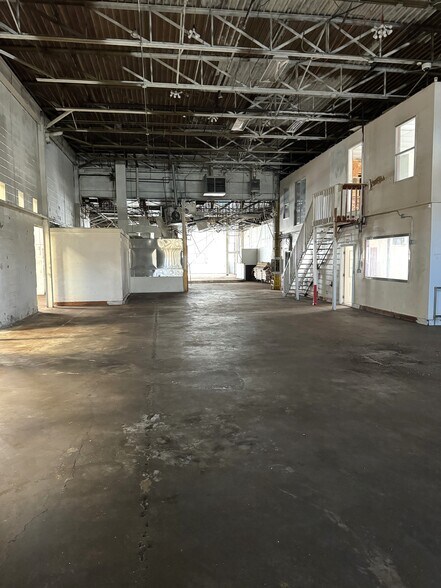 More Photos Of 145 Hamilton St, New Haven Manufacturing For Sale