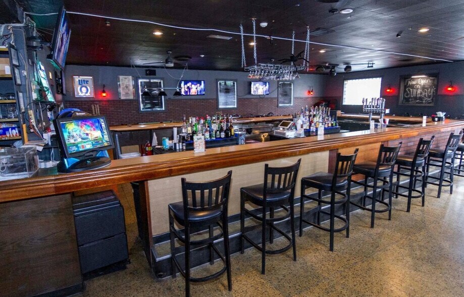 More Photos Of 1 S Pennsville Auburn Rd, Penns Grove General Retail For Sale