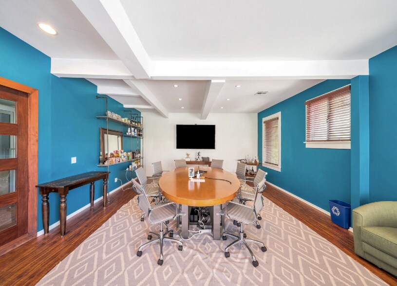 More Photos Of 9426-9432 Washington Blvd, Culver City Loft Creative Space For Lease
