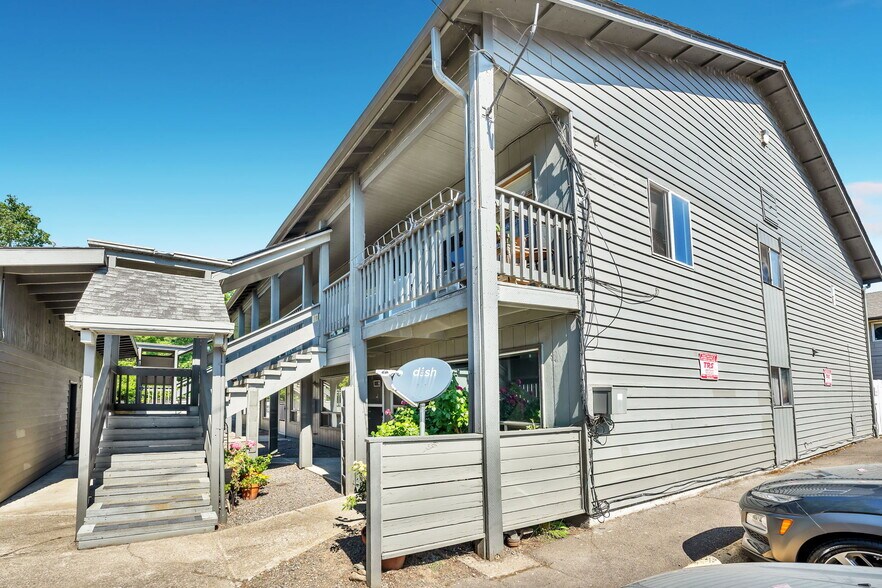 More Photos Of 1720-1738 Broadway St NE, Salem Apartments For Sale
