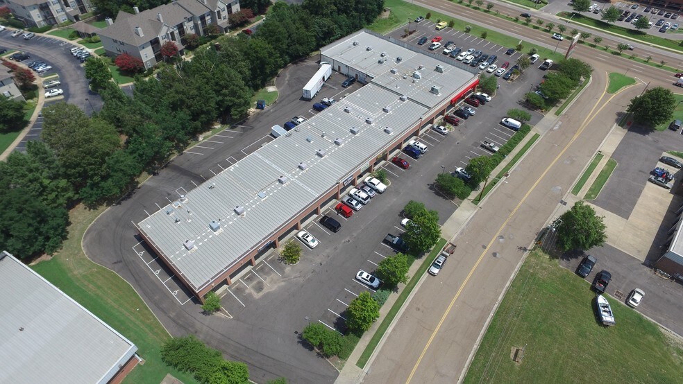 More Photos Of 1425 Germantown Pky, Cordova Unknown For Lease