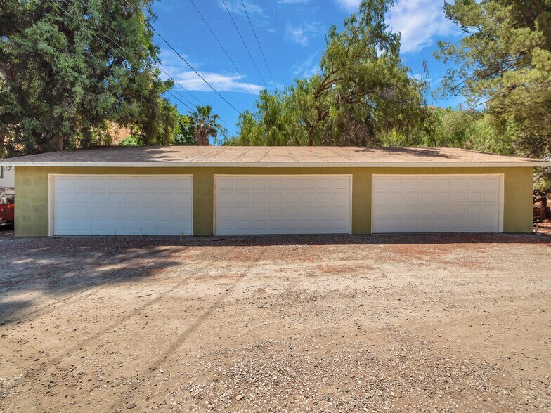 More Photos Of 15142 Sierra Hwy, Santa Clarita Land For Sale