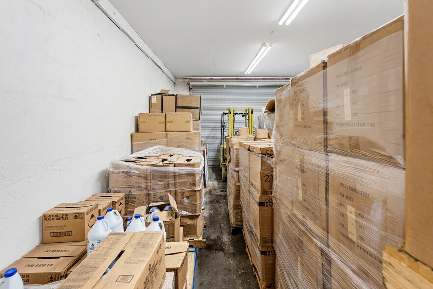 More Photos Of 2879 Main St, Riverside Warehouse For Sale