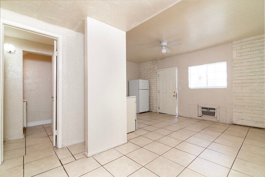 More Photos Of 525 N 32nd St, Phoenix Apartments For Sale