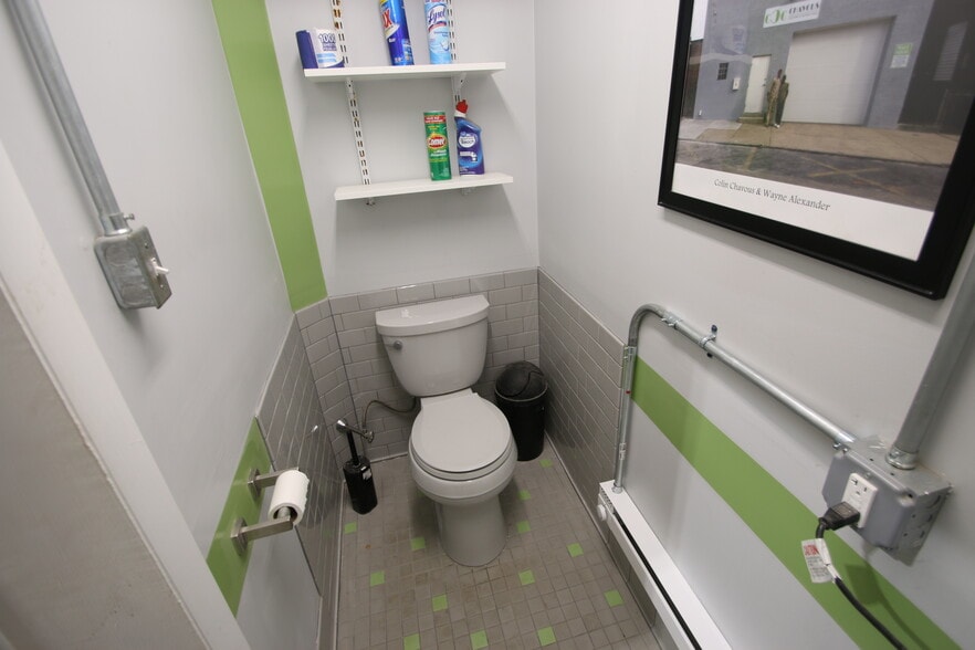 More Photos Of 3 S 5th St, Darby Warehouse For Sale