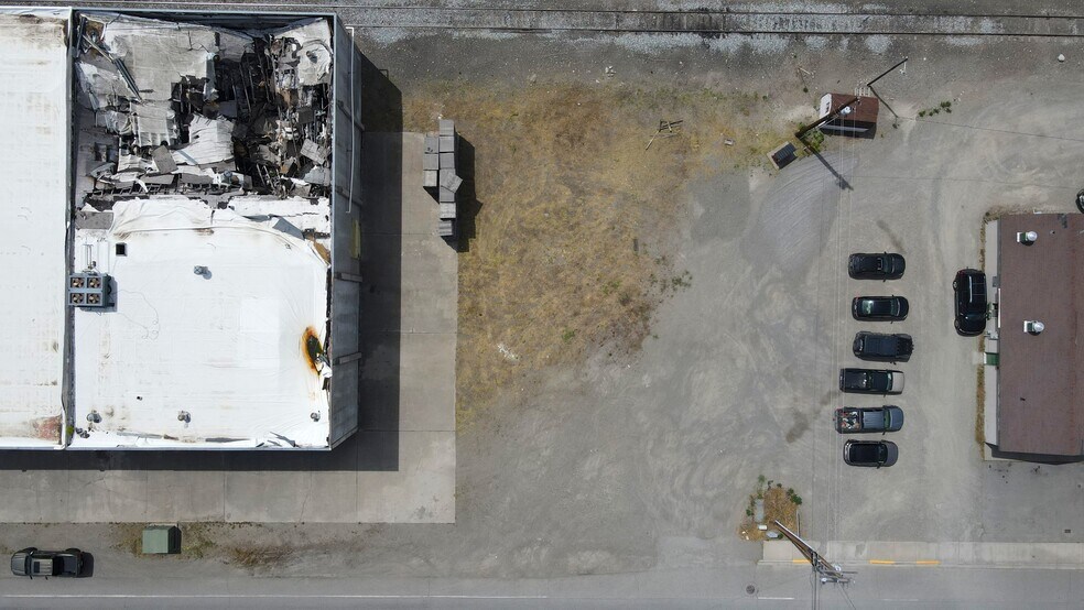 More Photos Of 602 Apple Way Ave, Oroville Warehouse For Sale