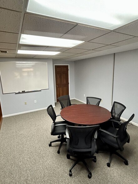 More Photos Of 4920 Reed Rd, Columbus Loft Creative Space For Lease