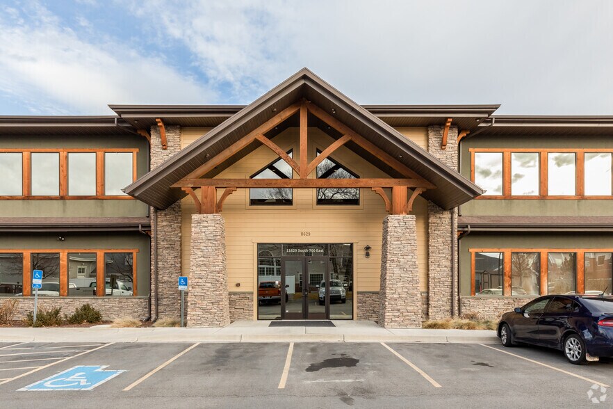 More Photos Of 11629 S 700 E, Draper Office For Sale