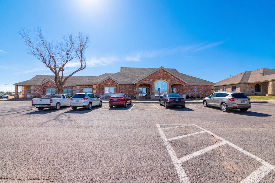 Primary Photo Of 5801 W Wadley Ave, Midland Medical For Sale