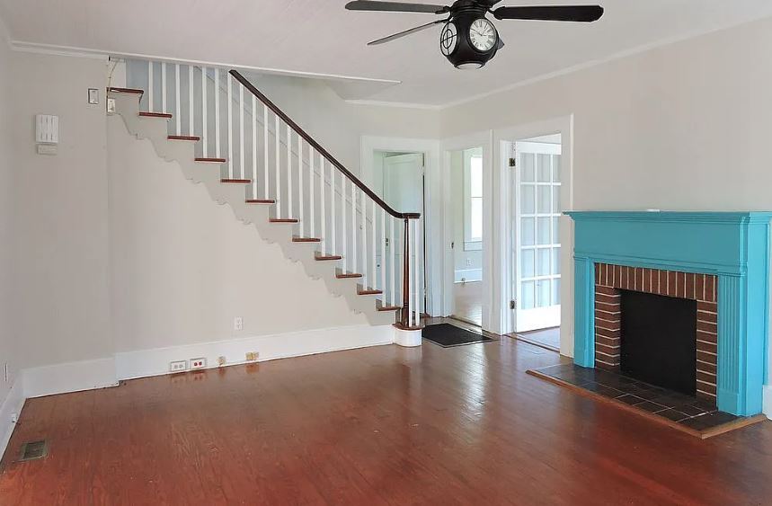 More Photos Of 2216 Mahan Dr, Tallahassee Office Residential For Sale