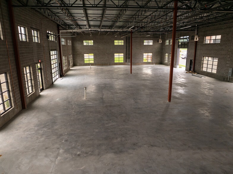 More Photos Of 340 W 1700 S, Clearfield Light Manufacturing For Lease